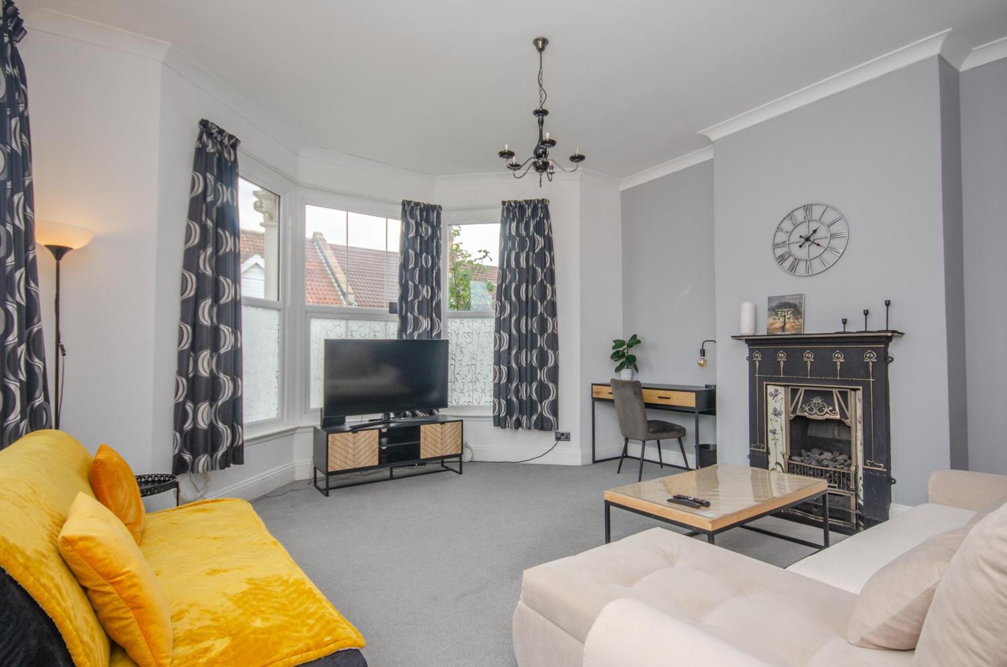 Stylish 91Sqm Victoria 2 Bedroom Apartment Bristol Eksteriør billede