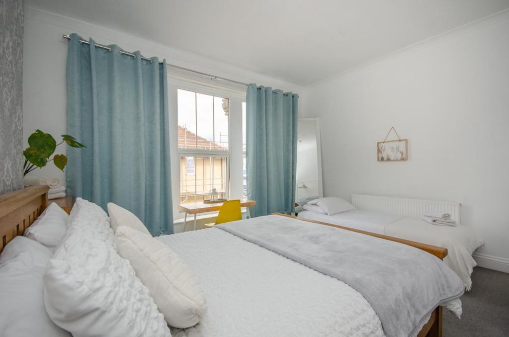 Stylish 91Sqm Victoria 2 Bedroom Apartment Bristol Eksteriør billede