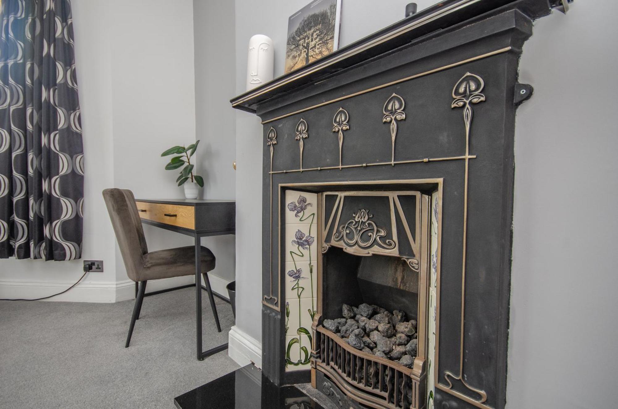 Stylish 91Sqm Victoria 2 Bedroom Apartment Bristol Eksteriør billede