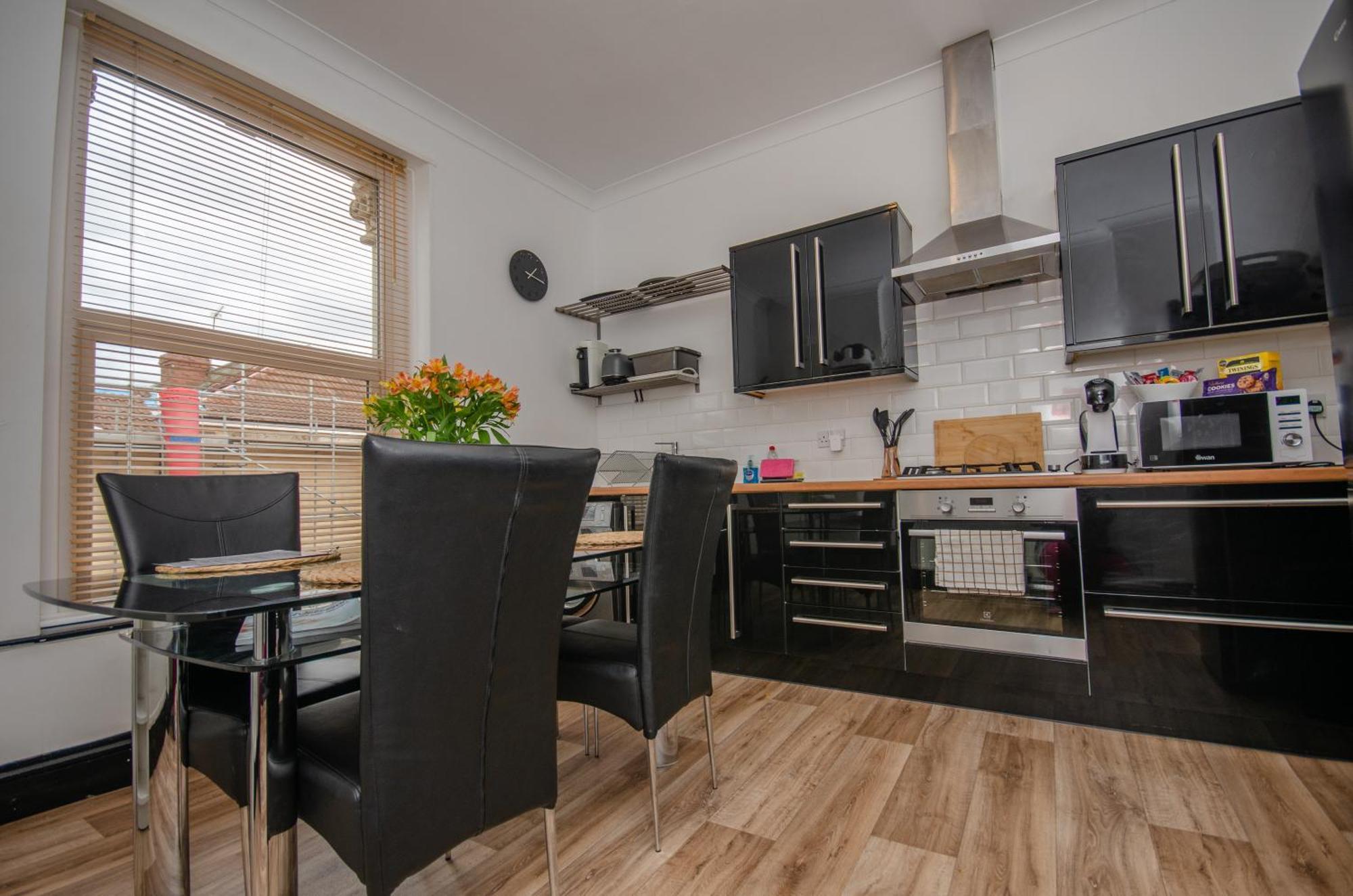 Stylish 91Sqm Victoria 2 Bedroom Apartment Bristol Eksteriør billede