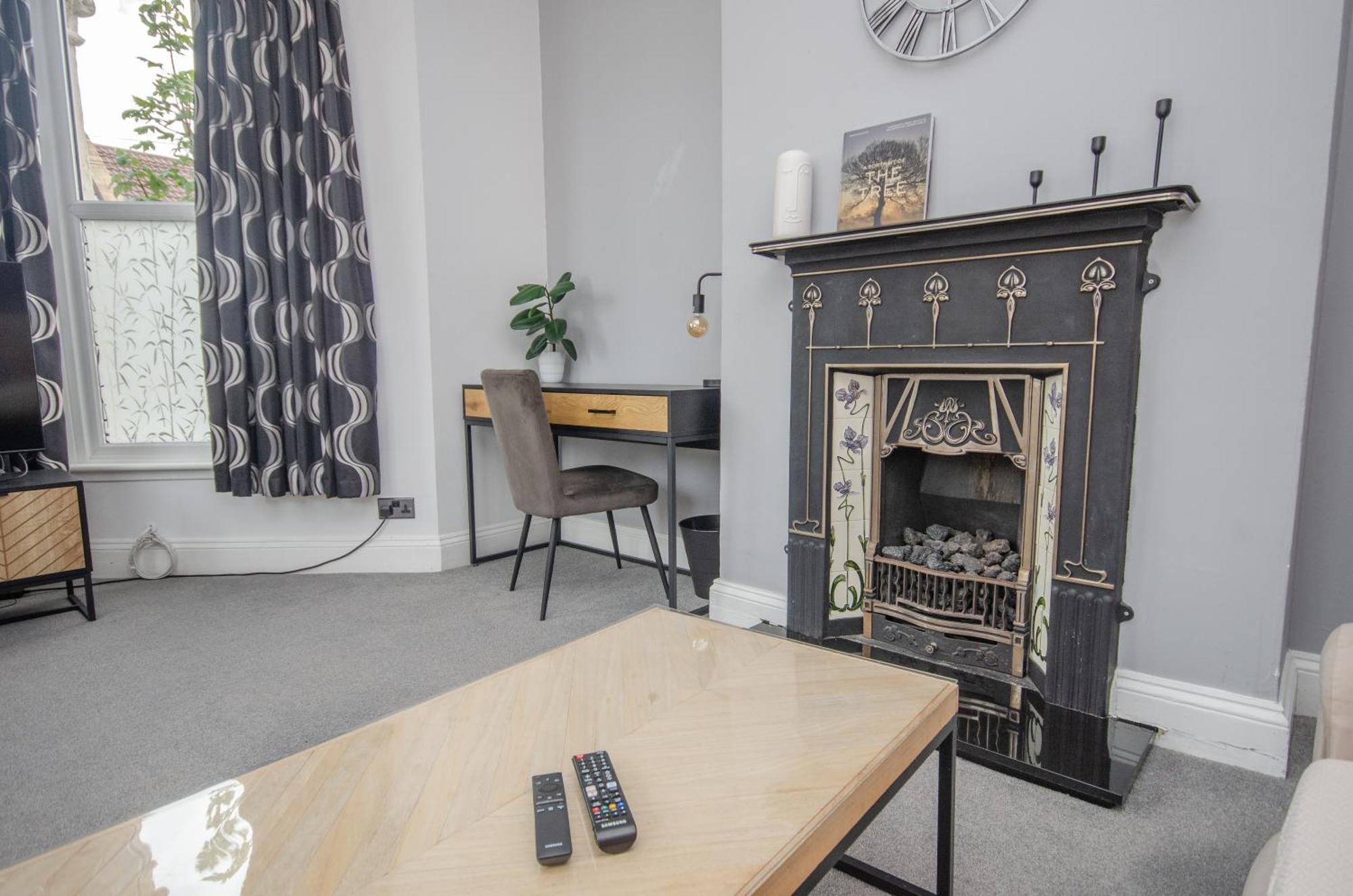 Stylish 91Sqm Victoria 2 Bedroom Apartment Bristol Eksteriør billede